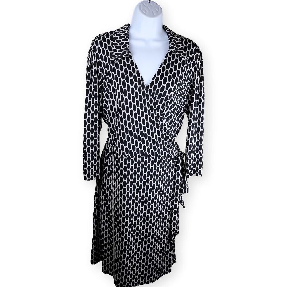 Laundry by Design Honeycomb Black White Wrap Dress 12